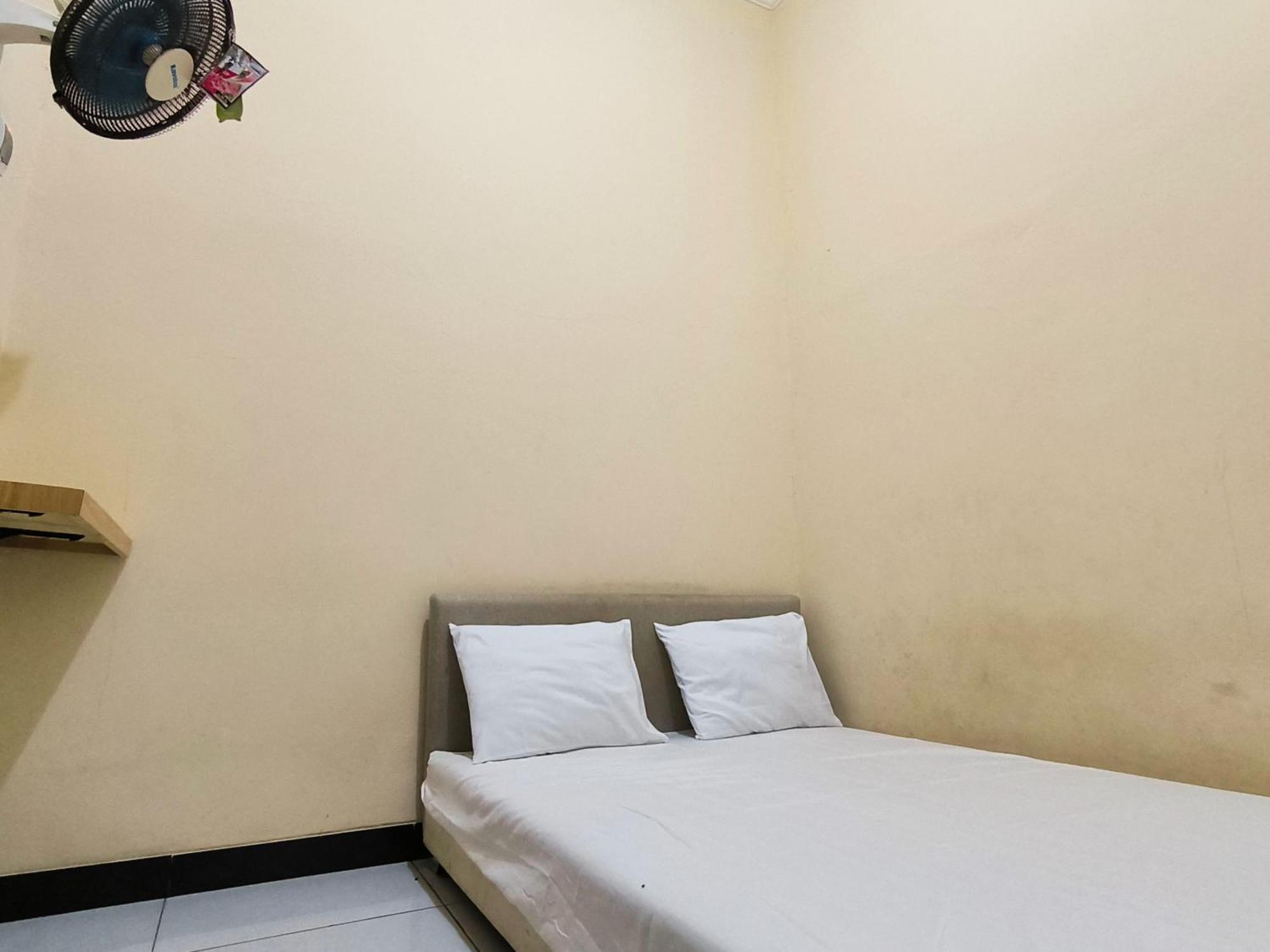Nn Guesthouse Solo Eksteriør bilde